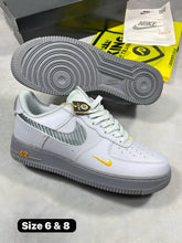 Load image into Gallery viewer, Shoes