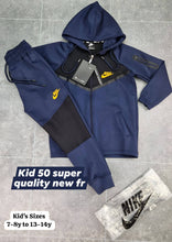 Load image into Gallery viewer, Tracksuit boy