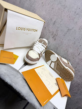 Load image into Gallery viewer, Shoes