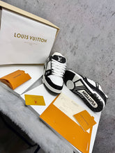 Load image into Gallery viewer, Shoes