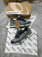 Load image into Gallery viewer, Shoes