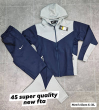 Load image into Gallery viewer, Tracksuit men