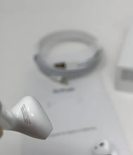 Load image into Gallery viewer, Earphone