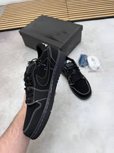 Load image into Gallery viewer, Shoes