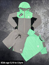 Load image into Gallery viewer, Tracksuit boy