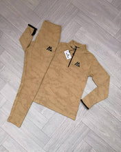 Load image into Gallery viewer, Tracksuit women
