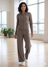 Load image into Gallery viewer, Tracksuit