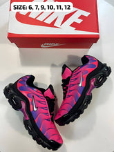 Load image into Gallery viewer, Shoes
