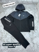 Load image into Gallery viewer, Tracksuit