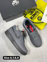 Load image into Gallery viewer, Shoes