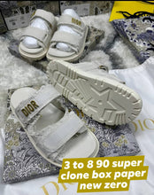 Load image into Gallery viewer, Slipper