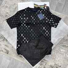 Load image into Gallery viewer, Tshirt