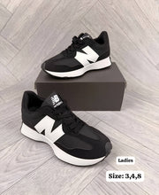 Load image into Gallery viewer, Shoes women