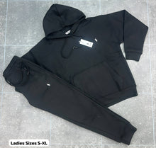 Load image into Gallery viewer, Tracksuit women
