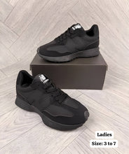 Load image into Gallery viewer, Shoes women