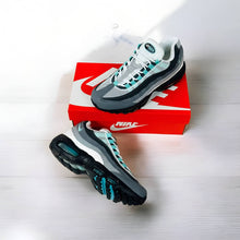 Load image into Gallery viewer, Shoes