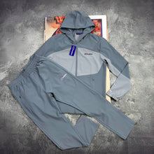 Load image into Gallery viewer, Tracksuit men