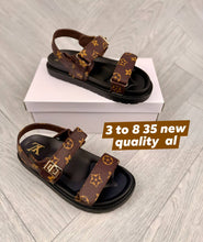 Load image into Gallery viewer, Sandal