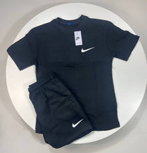 Load image into Gallery viewer, Tshirt