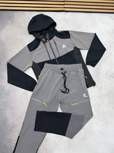 Load image into Gallery viewer, Tracksuit men
