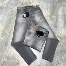 Load image into Gallery viewer, Jeans