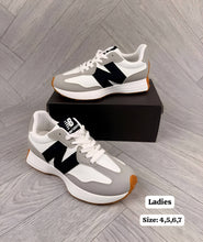 Load image into Gallery viewer, Shoes women