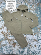 Load image into Gallery viewer, Tracksuit men