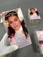 Load image into Gallery viewer, Perfume