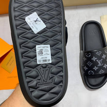 Load image into Gallery viewer, Slipper