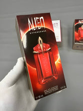 Load image into Gallery viewer, Perfume