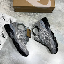 Load image into Gallery viewer, Shoes