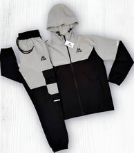 Load image into Gallery viewer, Tracksuit