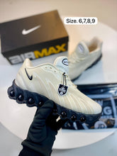 Load image into Gallery viewer, Shoes