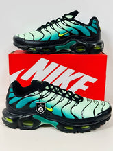 Load image into Gallery viewer, Shoes