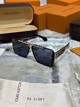 Load image into Gallery viewer, Sunglass