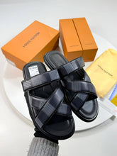 Load image into Gallery viewer, Slipper