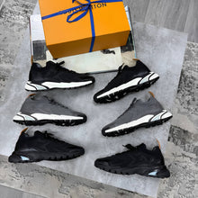 Load image into Gallery viewer, Shoes men