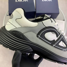 Load image into Gallery viewer, Shoes men