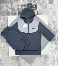 Load image into Gallery viewer, Tracksuit men