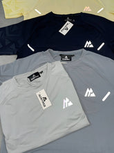 Load image into Gallery viewer, Tshirt