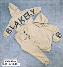 Load image into Gallery viewer, Tracksuit girl