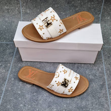 Load image into Gallery viewer, Slipper
