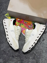 Load image into Gallery viewer, Shoes
