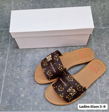 Load image into Gallery viewer, Slipper