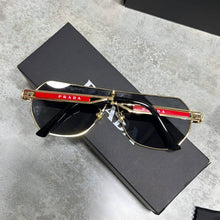 Load image into Gallery viewer, Sunglass