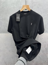 Load image into Gallery viewer, Tshirt