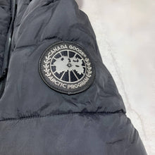 Load image into Gallery viewer, Jacket women