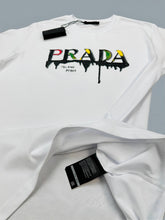 Load image into Gallery viewer, Tshirt