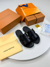 Load image into Gallery viewer, Slipper