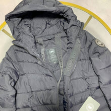 Load image into Gallery viewer, Jacket women